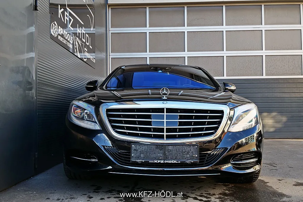 Mercedes-Benz S 500 4MATIC lang Aut. Image 3