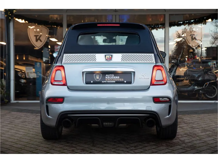 Abarth 500 C 1.4 T-Jet Abarth Rivale 695 Riva  Image 5